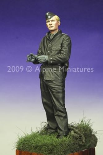 ALPINE MINIATURES 1:16 SET 16006 GERMAN WSS PANZER CREW "LSSAH" (1 FIGURE)