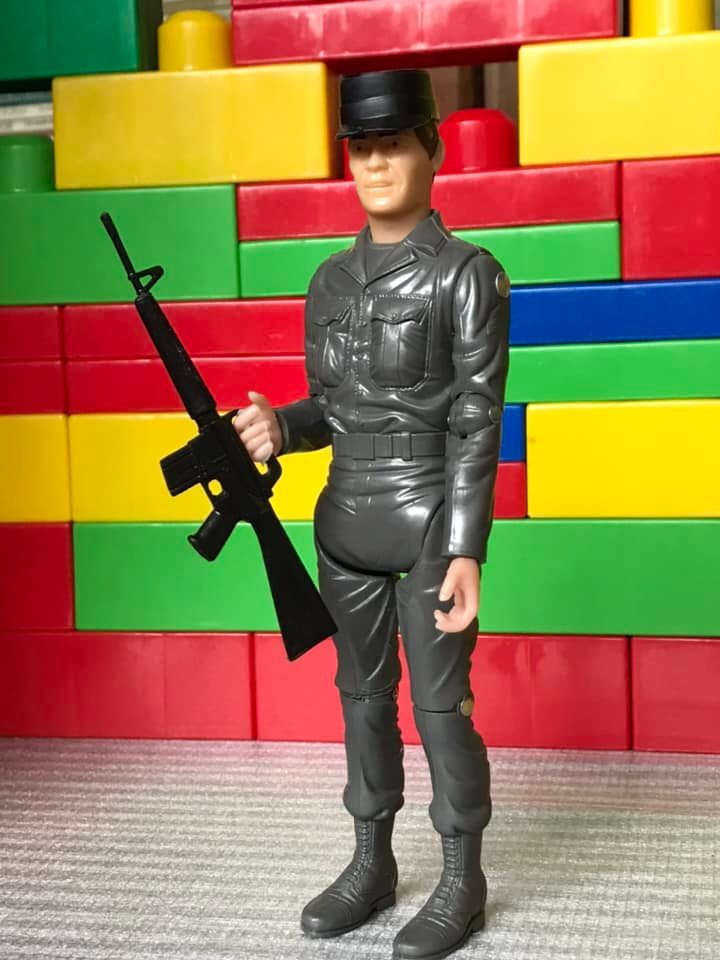 MARX TOYS RECAST 8 INCH ACTION FIGURE RAT PATROL SGT. SAM TROY (TAN)