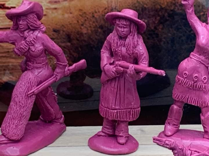 ELASTOWIT NEW ERA RUBBER WILD WEST WOMEN OF THE WEST (9 FIGURES) 54/60/65mm