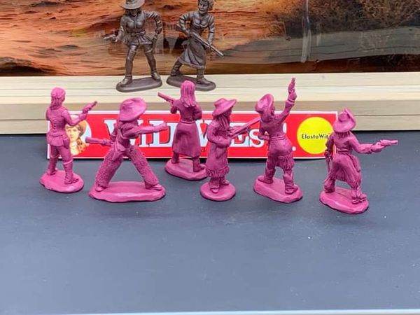 ELASTOWIT NEW ERA RUBBER WILD WEST WOMEN OF THE WEST (9 FIGURES) 54/60/65mm