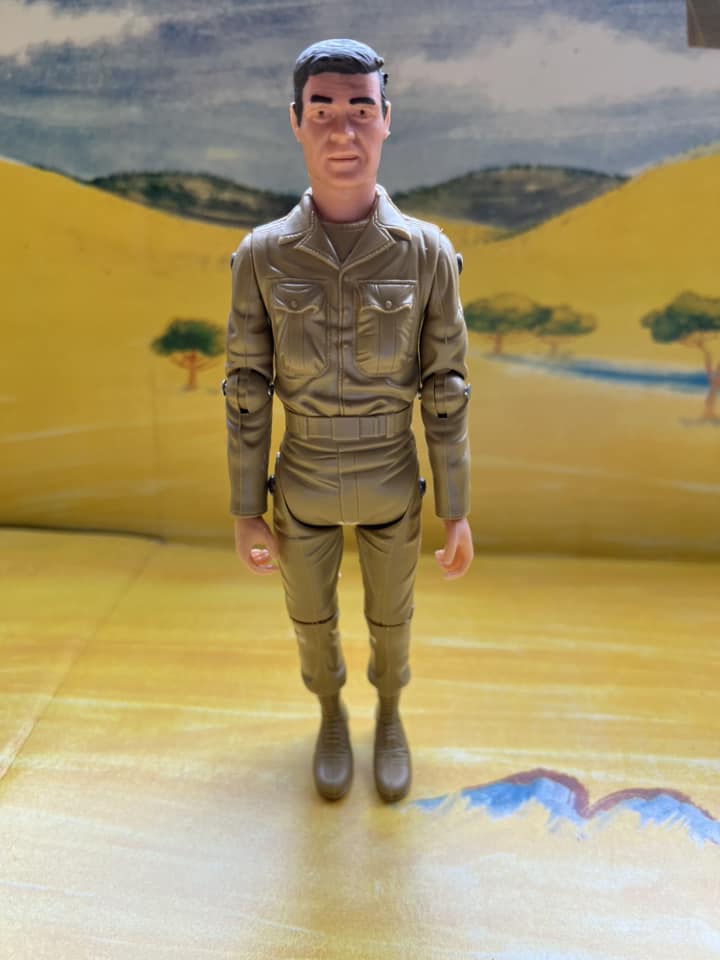 MARX TOYS RECAST 8 INCH ACTION FIGURE RAT PATROL SGT. SAM TROY (TAN)