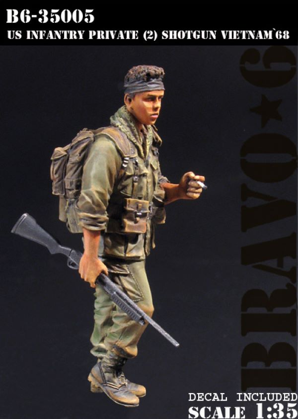 BRAVO *6 35005 VIETNAM WAR 1968 U.S. INFANTRY PRIVATE (2) 1:35