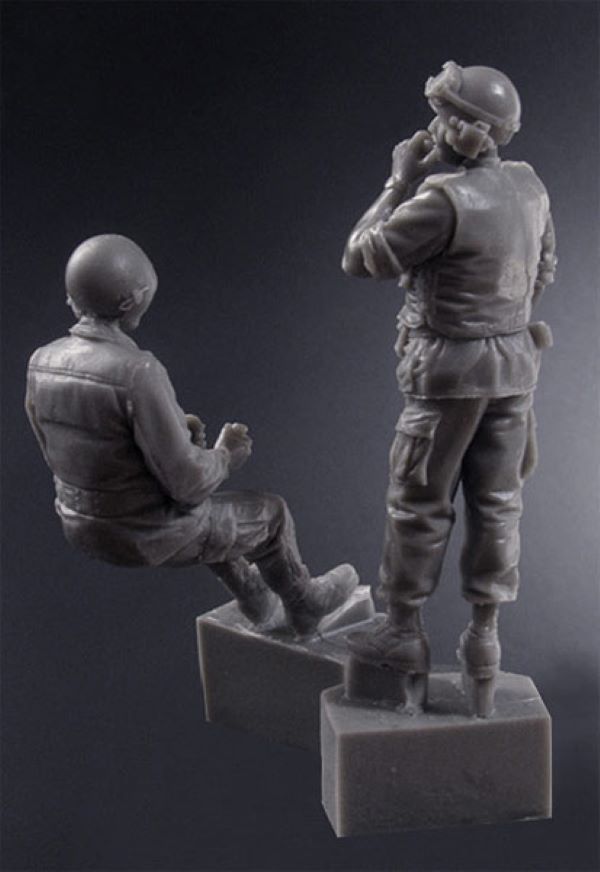 BRAVO *6 35012 VIETNAM WAR 1968 U.S. AFV Crewmen (1) 1:35