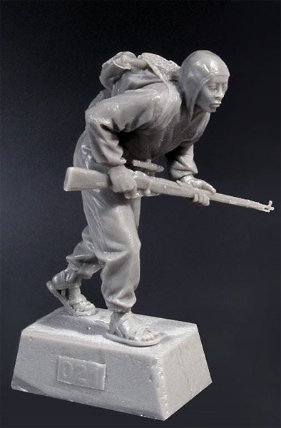 BRAVO *6 35021 VIETNAM WAR VIETCONG SNIPER (MAIN FORCES) 1:35