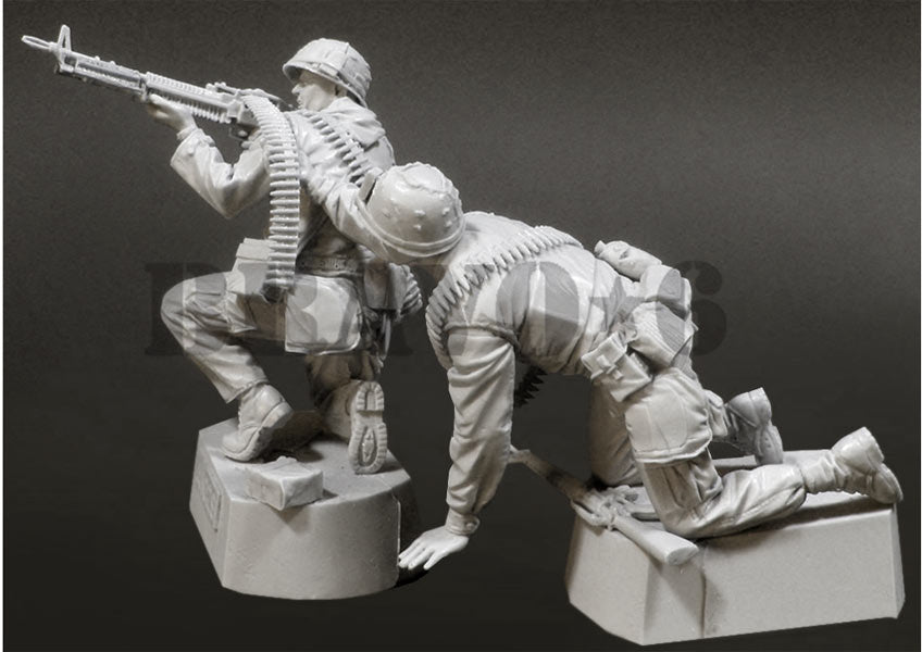 BRAVO *6 35029 VIETNAM WAR U.S.M.C. (3) MACHINE GUN TEAM, TET '68 (1:35)