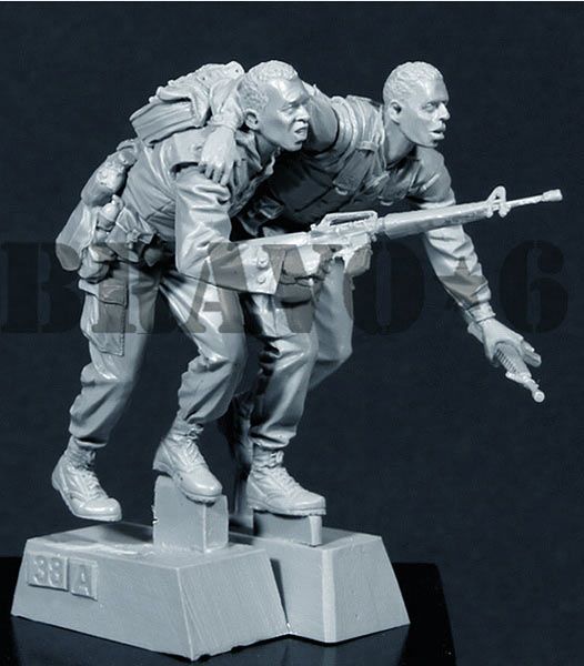 BRAVO *6 35038 VIETNAM WAR U.S. MARINE CORP (10) BRO'S SHOULDER TET 68 1:35