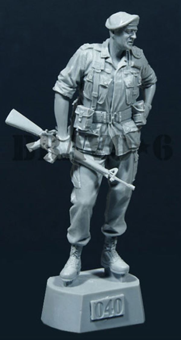 BRAVO *6 35040 VIETNAM WAR U.S. ARMY SPECIAL FORCES OFFICER 1:35