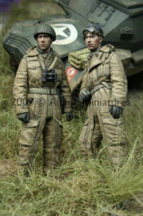 ALPINE MINIATURES 1:35 SET 35050 WWII BRITISH TANK CREW SET (2 FIGURES-4 HEADS)