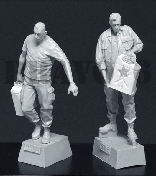 BRAVO *6 35061 VIETNAM WAR U.S. G.I.'s "JERRYCANS" (2 FIGURES) 1:35