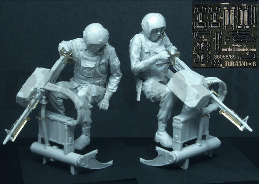 BRAVO *6 35069 VIETNAM WAR U.S. HELI DOOR GUNNERS W/ M23 PHOTOETCHED (2 FIGURES)