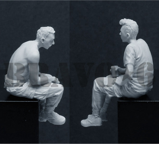 BRAVO *6 35072 VIETNAM WAR U.S. G.I.'s "LOOKIN' BETTER EVERY BEER" 1:35
