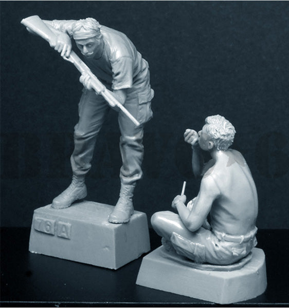 BRAVO *6 35076 VIETNAM WAR U.S. G.I.'s "SHOTGUNNERS" (2 FIGURES) 1:35