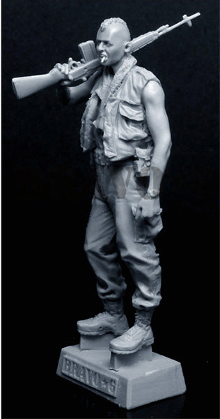 BRAVO *6 35093 VIETNAM WAR U.S. SOLDIER "MOHAWK" 1:35