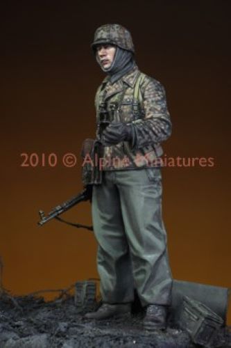 ALPINE MINIATURES 1:35 SET 35097 WWII GERMAN LAH GRENADIER IN THE ARDENNES