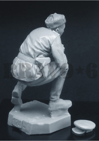 BRAVO *6 35124 WORLD WAR II RED ARMY CORRESPONDENT (1 FIGURE)