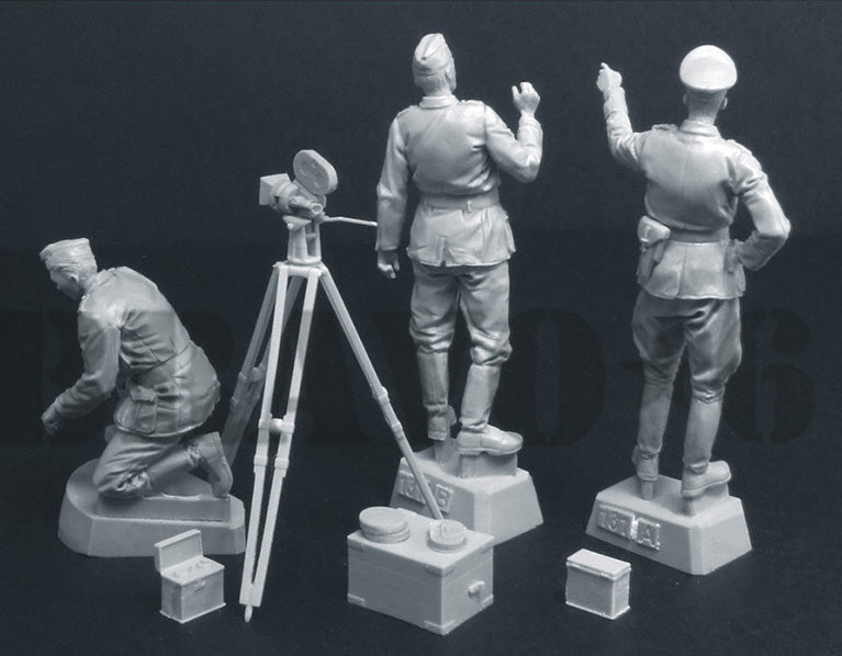 BRAVO*6 35131 WORLD WAR II GERMAN SOLDIERS PROPAGANDAKOMPANIE ( 3 FIGURES)