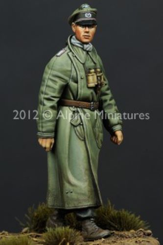 ALPINE MINIATURES 1:35 SET 35137 WWII GERMAN PANZER OFFICER 1 PZ. DIV. #2