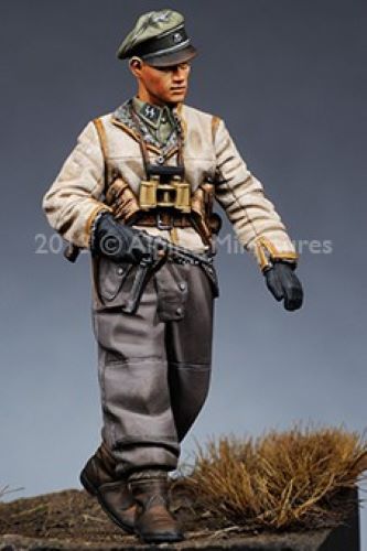 ALPINE MINIATURES 1:35 SET 35152 WWII GERMAN WSS GRENADIER NCO (1 FIGURE)