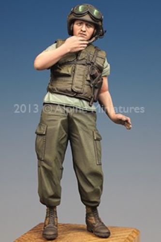 ALPINE MINIATURES 1:35 SET 35160 VIETNAM WAR US TANKER # 1 (1 FIGURE-2 HEADS)