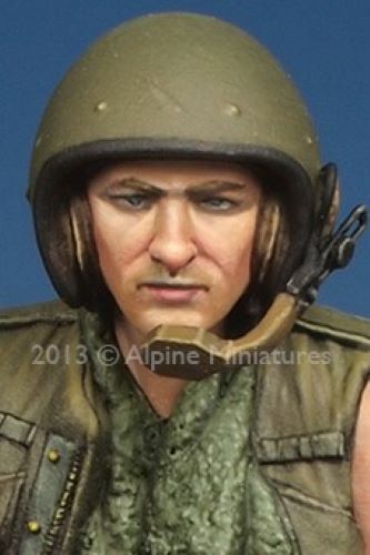 ALPINE MINIATURES 1:35 SET 35161 VIETNAM WAR US TANKER # 2 (1 FIGURE-2 HEADS)