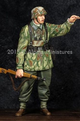 ALPINE MINIATURES 1:35 SET 35194 WWII GERMAN GRENADIER NCO (1 FIGURE/2 HEADS)