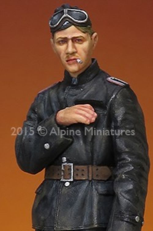 ALPINE MINIATURES 1:35 SET 35206 WWII GERMAN WSS AFV CREW 1944-45 #2 (1 FIGURE)