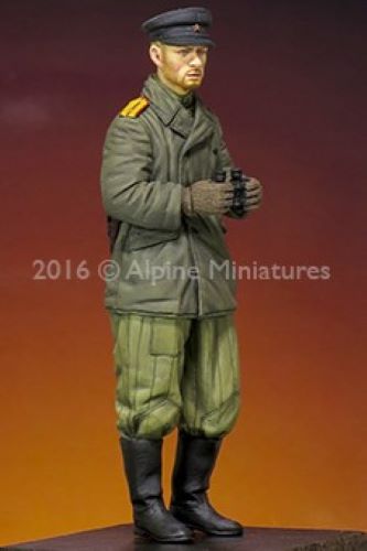 ALPINE MINIATURES 1:35 SET 35214 WWII RUSSIAN TANK COMMANDER (1 FIGURE-2 HEADS)