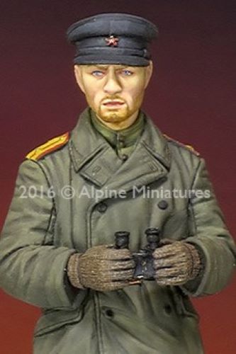ALPINE MINIATURES 1:35 SET 35214 WWII RUSSIAN TANK COMMANDER (1 FIGURE-2 HEADS)