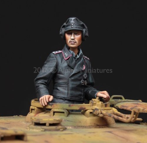 ALPINE MINIATURES 1:35 SET 35223 WWII GERMAN WSS TIGER COMMANDER (1 FIGURE)