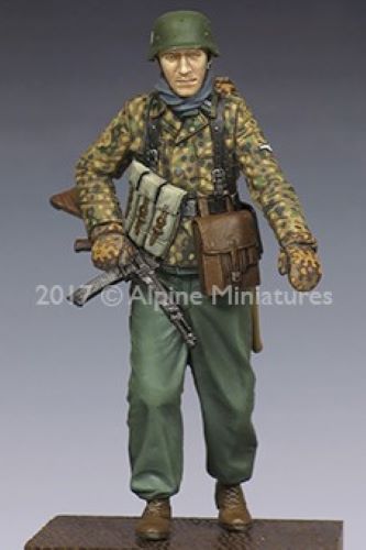 ALPINE MINIATURES 1:35 SET 35229 WWII GERMAN SS NCO "KG HANSEN" #1 (ONE FIGURE)