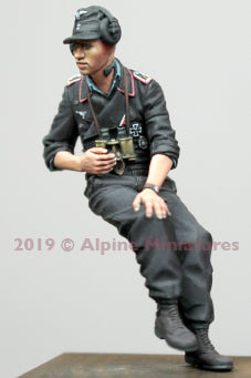 ALPINE MINIATURES 1:35 SET 35264 WWII GERMAN PANZER COMMANDER SUMMER #2