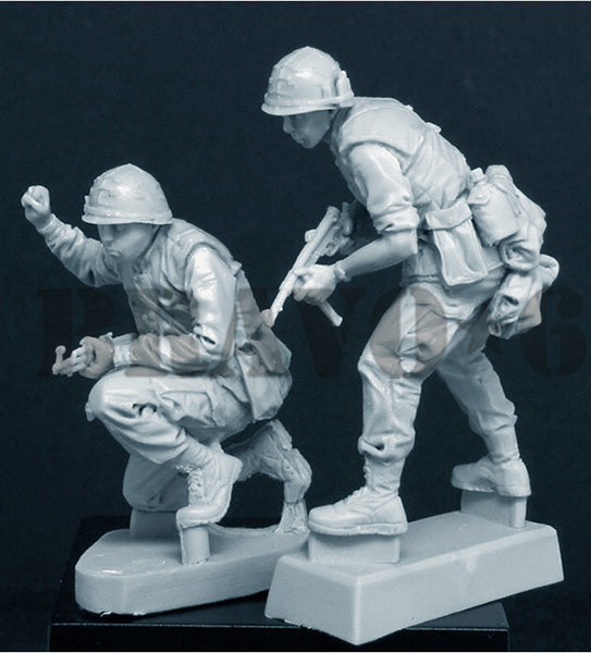 BRAVO *6 35302 VIETNAM WAR U.S. MARINE CORP "ROUND THE CORNER" (1) 1:35