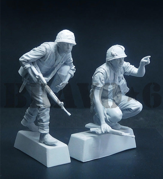 BRAVO *6 35329 VIETNAM WAR U.S. MARINE CORPS "DEMO TEAM, UP" (2 FIGURES) 1:35