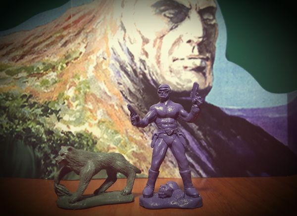 ELASTOWIT NEW ERA RUBBER 54 MM PHANTOM, THE GHOST THAT WALKS (2 FIGURES)
