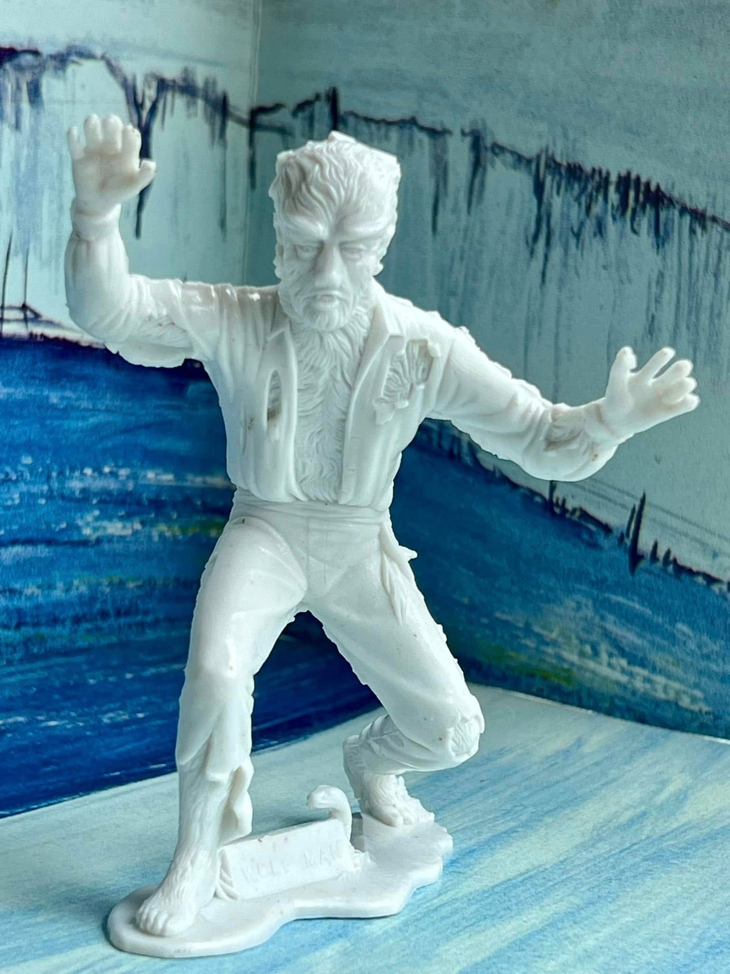 MARX TOYS RECAST 6" CLASSIC HOLLYWOOD MONSTERS- 6 FIGURE SET (WHITE)