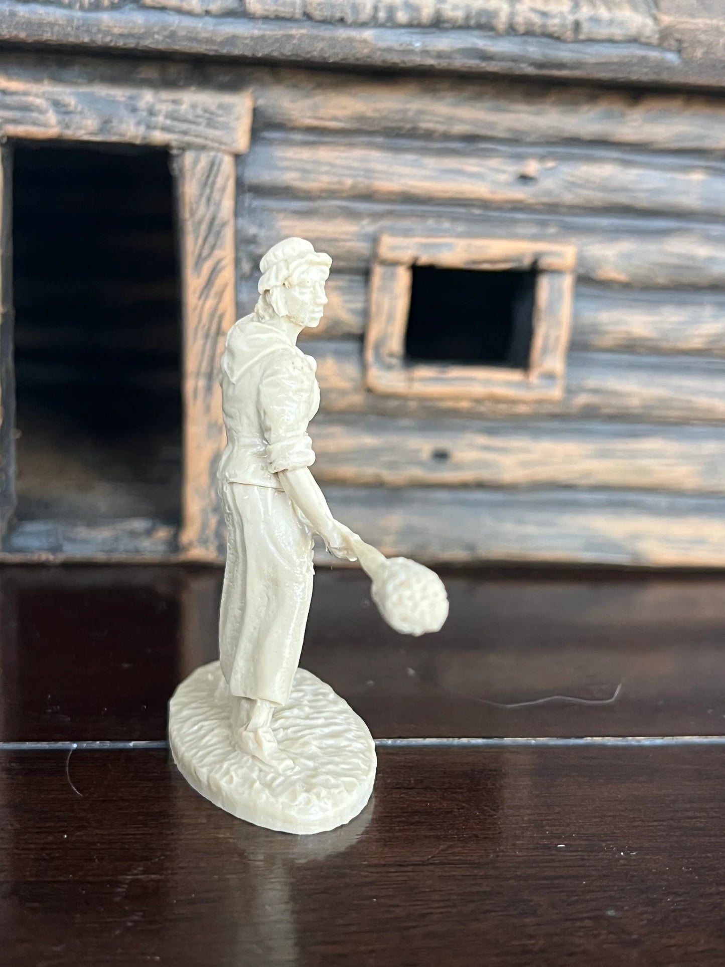 LOD Enterprises American Revolution Character Figure MOLLY PITCHER (Tan)