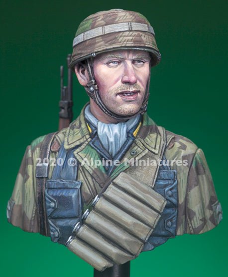 ALPINE MINIATURES 1:16 BUST B004 WWII GERMAN 6 FALLSCHIRMJAEGER REGIMENT