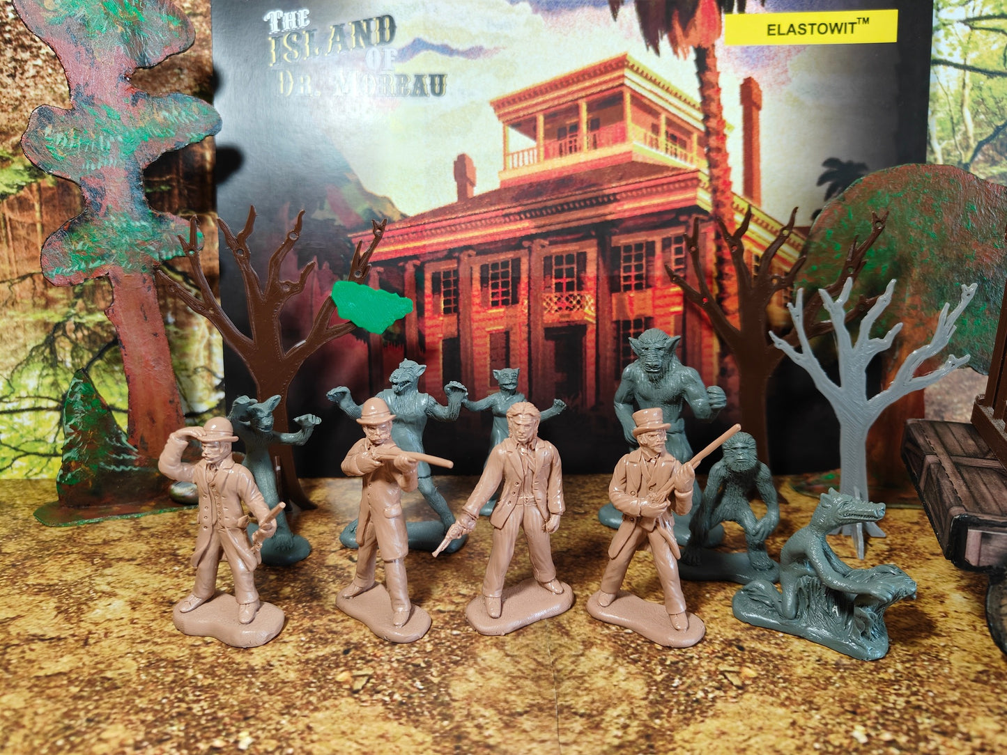 ELASTOWIT NEW ERA RUBBER 54 MM THE ISLAND OF DR. MOREAU (10 FIGURES)