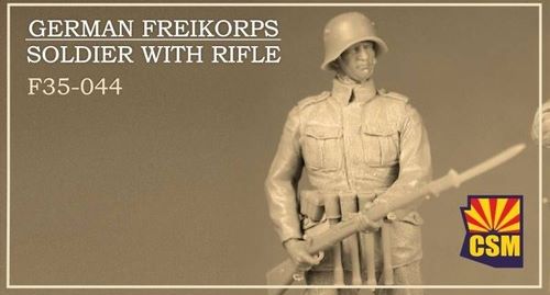 COPPER STATE MODELS CSM F35-044 WWI GERMAN FREIKORPS SOLDIER WITH RIFLE