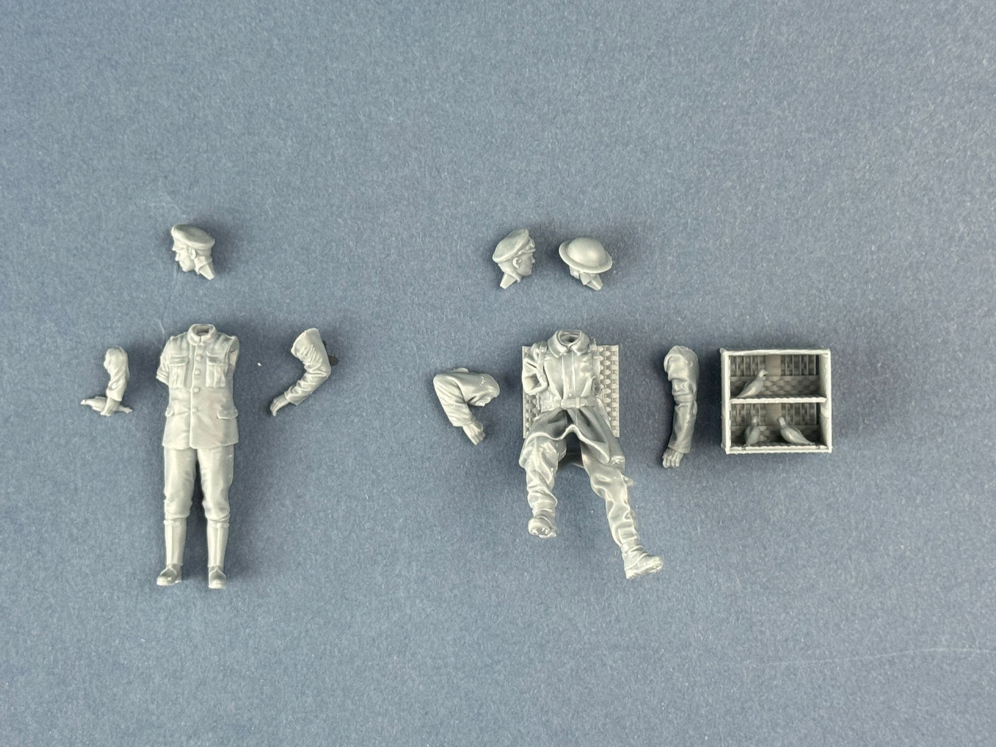 COPPER STATE MODELS CSM F32-062 1:32 WWI BRITISH DISPATCH RIDER (2 FIGURES)