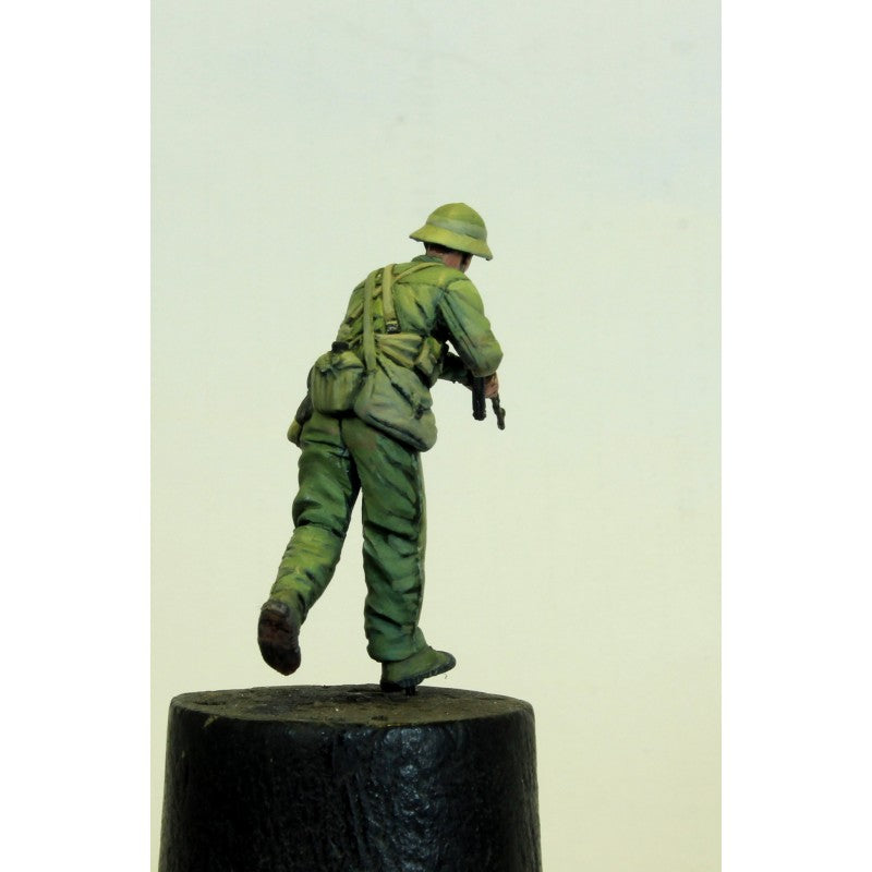 PARACEL MINIATURES VIETNAM SERIES NVA3505 NVA STORMTROOPER J (NJHIA)