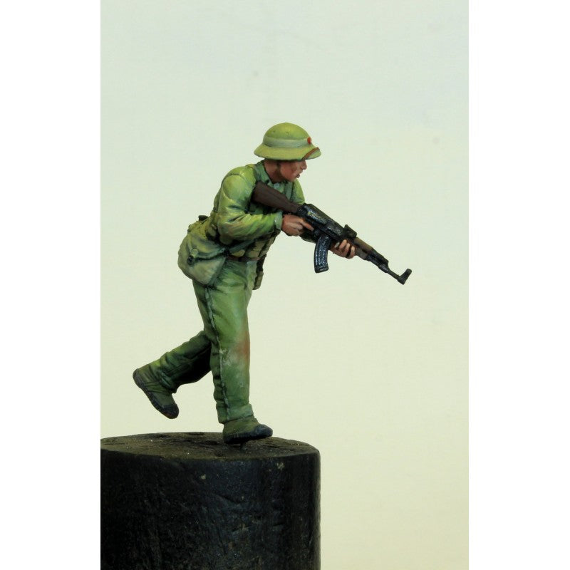 PARACEL MINIATURES VIETNAM SERIES NVA3505 NVA STORMTROOPER J (NJHIA)