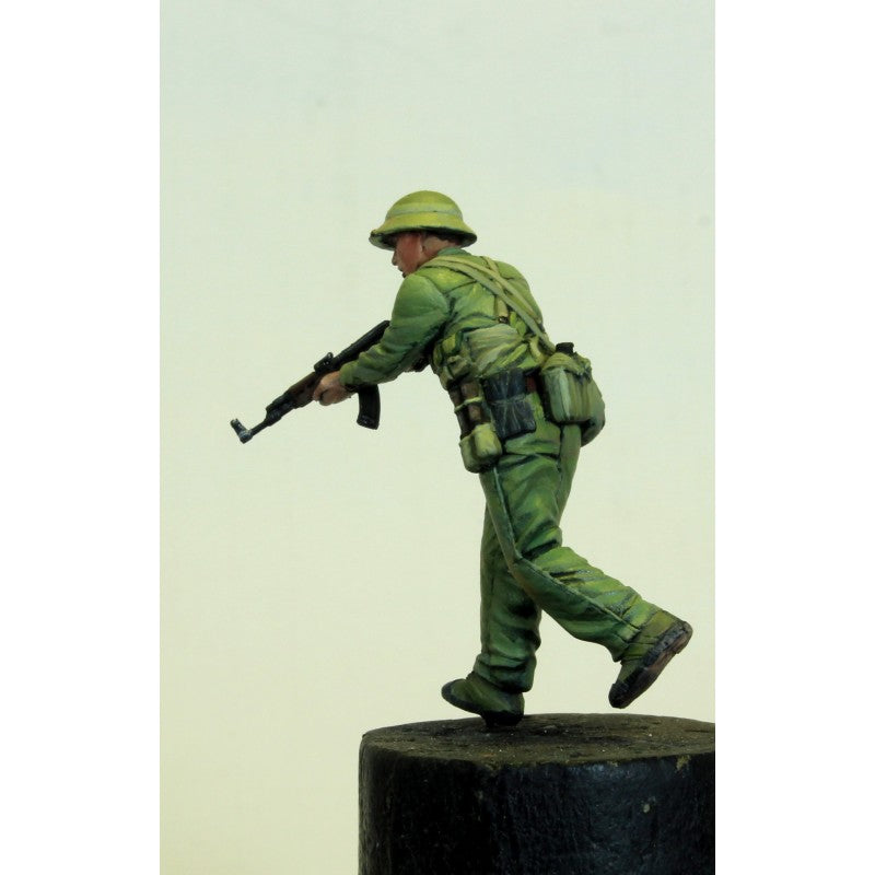 PARACEL MINIATURES VIETNAM SERIES NVA3505 NVA STORMTROOPER J (NJHIA)
