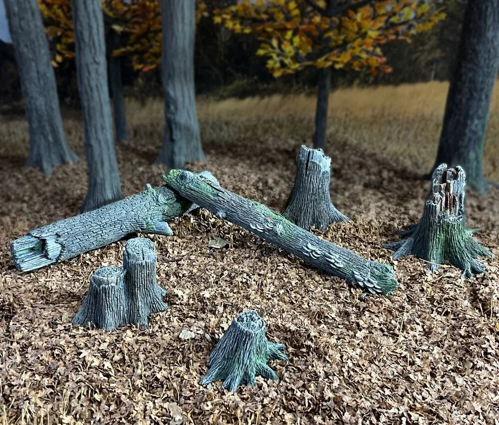 BRITAINS DIORAMA ACCESSORIES 53025 WAR TORN TREES & STUMPS