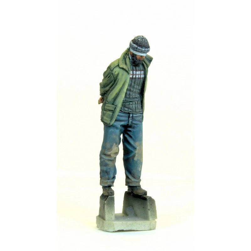 PARACEL MINIATURES MODERN SERIES MW3535 POW 1- 1 RESIN FIGURE