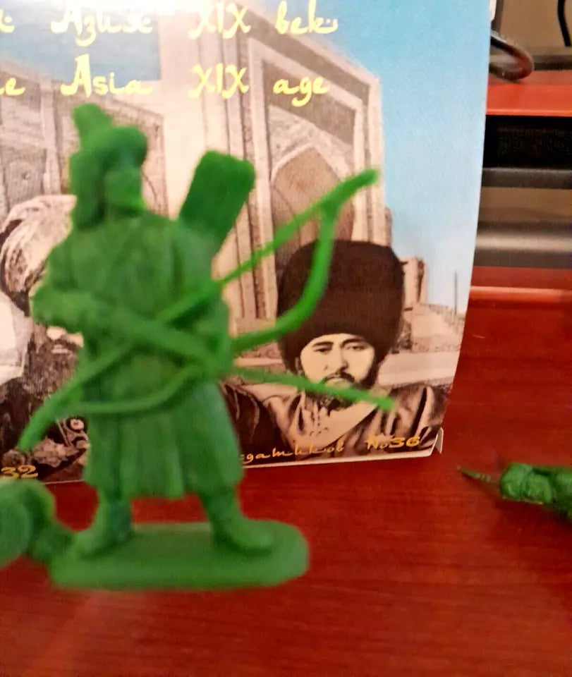 ENGINEER BASEVICH SET 36 19TH CENTURY ASIAN WARRIORS (GREEN)