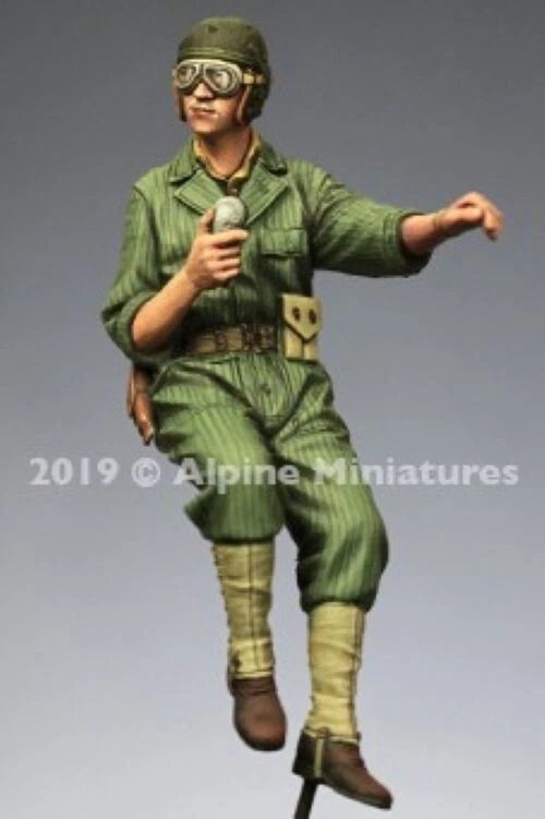 ALPINE MINIATURES 1:35 SET 35271 WWII US TANK COMMANDER SET (2 FIGURES-4 HEADS)