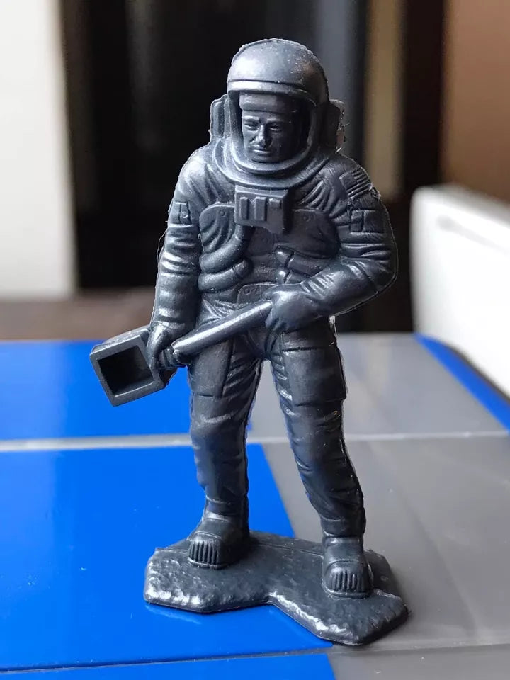 MARX TOYS RECAST 54 MM APOLLO ASTRONAUT PLAYSET REISSUE-15 FIGURES-DARK GREY