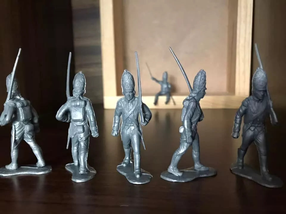 MARX TOYS RECAST 54 MM 1776 BRITISH COLONIAL SOLDIERS REISSUE-16 FIGURES