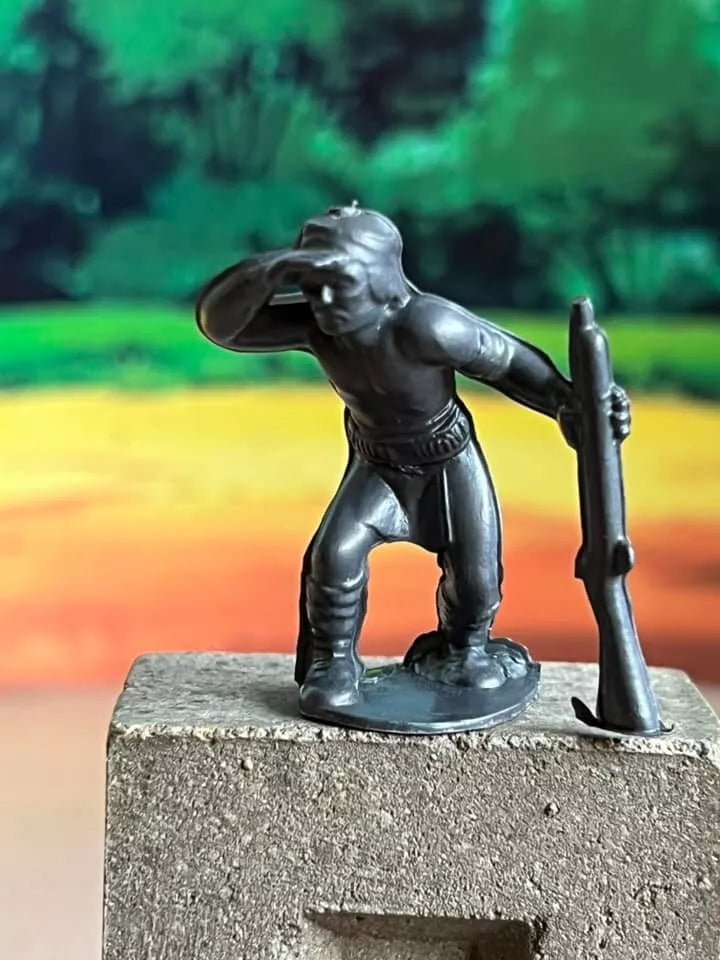 MARX RECAST 45MM OLD WEST INDIAN PLAY SET 12 poses, 16 figures